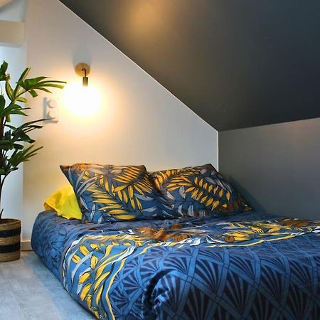 Yokohama, Duplex Avec Jardin Appartement Bourges Buitenkant foto
